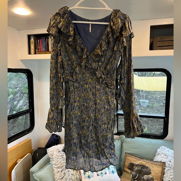 Free People Sweetest Thing Mini Midnight Cowboy Blue Floral Ruffle Dress(size:8) - Picture 5 of 8